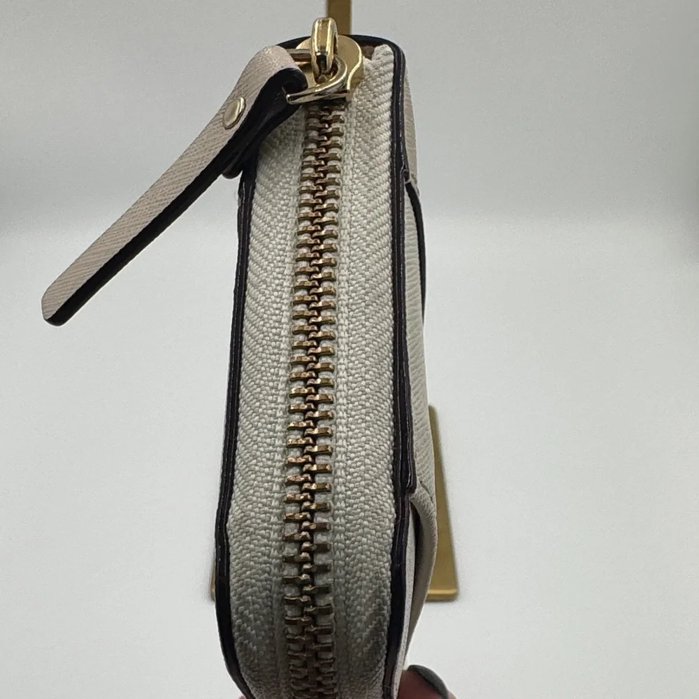 Kate Spade Cream and Tan Wallet - Picture 4 of 8